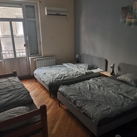 Cozy Palace Hostel Белград Екстериор снимка